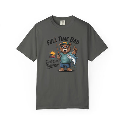 Relaxed Fisherman T-shirt for Dads, Perfect for Father's Day, Fishing Trips, Unisex Gift, Casual Wear, Summer Adventures