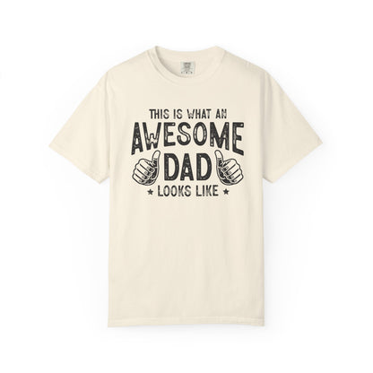 Awesome Dad Unisex T-Shirt - Perfect Gift for Father's Day, Dads, Family Gatherings, Fun and Casual Wear, Gifts for Him