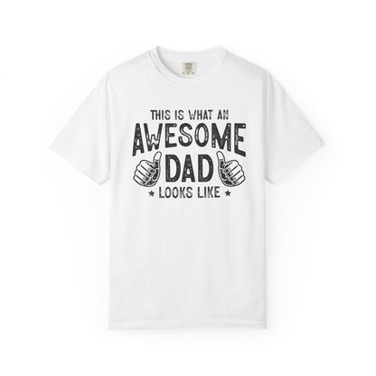 Awesome Dad Unisex T-Shirt - Perfect Gift for Father's Day, Dads, Family Gatherings, Fun and Casual Wear, Gifts for Him