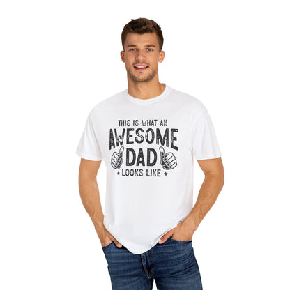 Awesome Dad Unisex T-Shirt - Perfect Gift for Father's Day, Dads, Family Gatherings, Fun and Casual Wear, Gifts for Him