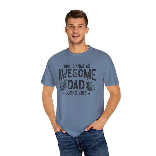 Awesome Dad Unisex T-Shirt - Perfect Gift for Father's Day, Dads, Family Gatherings, Fun and Casual Wear, Gifts for Him