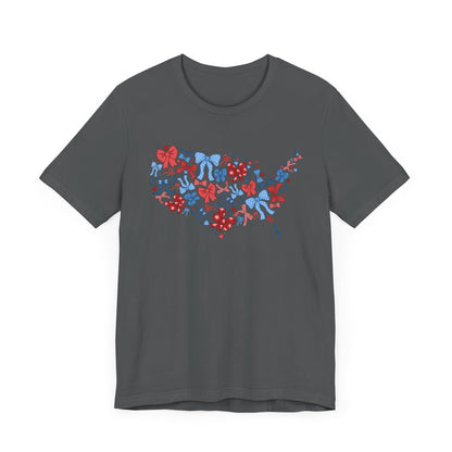 Patriotic Love Tee, Unisex T-shirt for Independence Day, Heart Print Shirt, Gift for Him or Her, Casual Wear, Summer Style