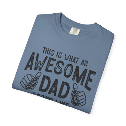 Awesome Dad Unisex T-Shirt - Perfect Gift for Father's Day, Dads, Family Gatherings, Fun and Casual Wear, Gifts for Him